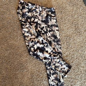 Detailed cropped leggings